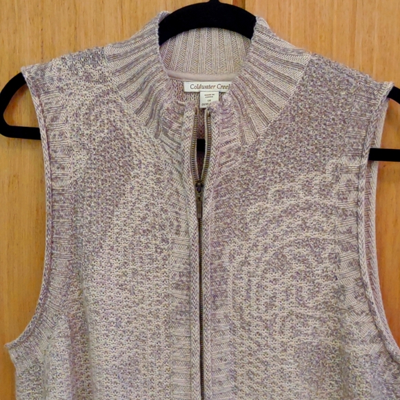 +SZ Coldwater Creek SZ 1X Grey Patterned Zip Front Vest. - Picture 3 of 8